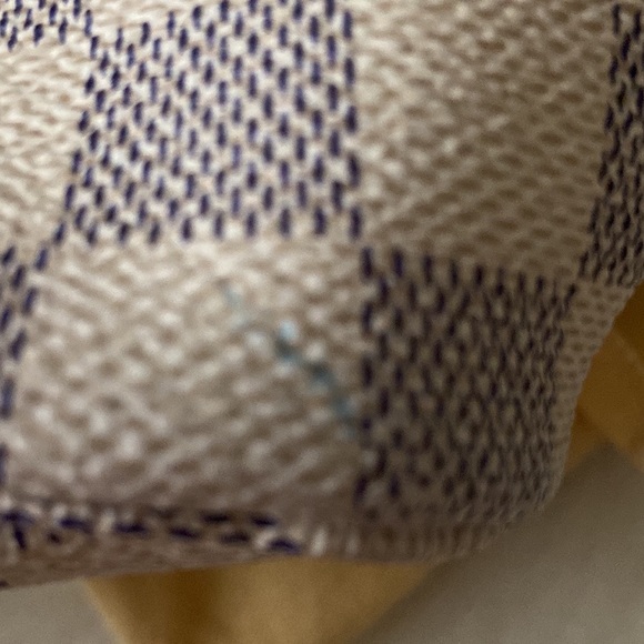 Louis Vuitton Damier Azur Neverfull MM - Picture 15 of 16